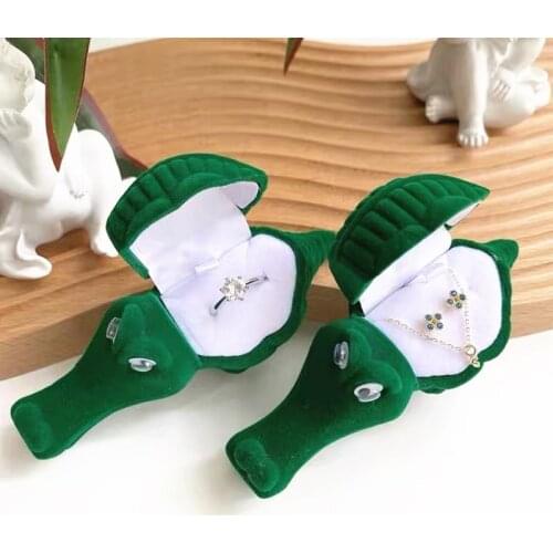 HOSENG Green Color Cute Crocodile Animals Ring Storage Box Velvet Wedding Jewelry Packaging Necklace Earring Case HS_564