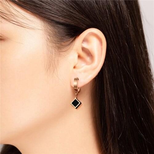 Korean Version Selling Simple Fashion Rose Gold Stainless Steel Earrings For Women 2021 Trends Personality Eardrop Jewelry
