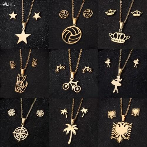 New Stainless Steel Necklaces for Women Fashion Volleyball Geometric Crescent Crown Star Necklace Choker Jewelry Girls Gifts