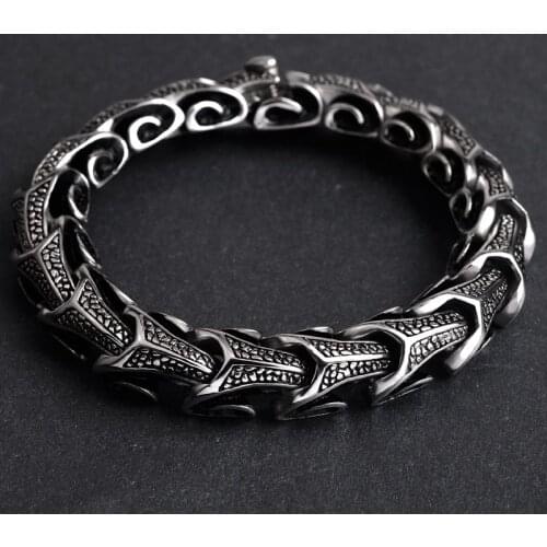 2021 European And American New Punk Style Domineering Keel Bracelet Mens Rock Trendsetter Personality Titanium Steel Retro Tita