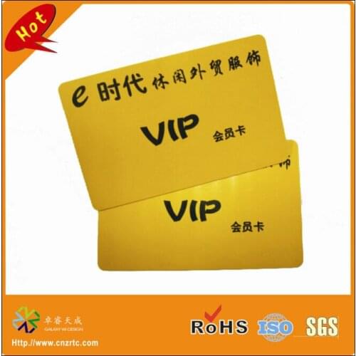 Wholesale glossy finish customized cr80 4c printing gold vip card