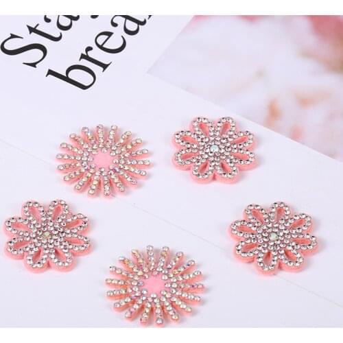 20pcs/Lot Rhinestone Sequin Bling Flower Patch Sew on Stickers for Clothes Jeans Appliques DIY Coats Pants Badge