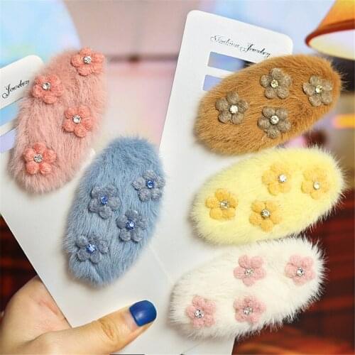 Korean Style New Items Woman Hair Accessories Cute Furry Flower Hair Clips Girl Hairstyle Decoration Soft Hairpin Bangs Barrette