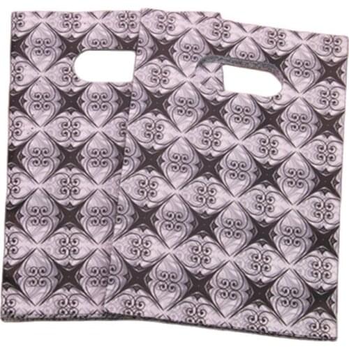 2021 New Design Wholesale 100pcs/lot 13*18cm Luxury Vintage Shopping Plastic Bags With Flowers Favor Party Supplies Packaging