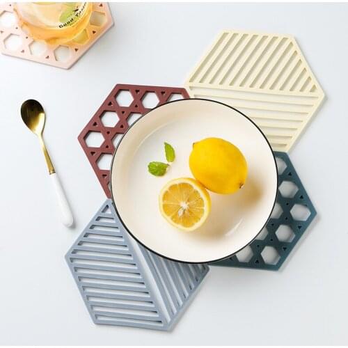 Nordic Hollow Mug Coaster Coffee Tea Cup Coasters Pot Pan Holder Heat Insulation Mat Kitchen Placemat Bowl Plate Pad Table Decor