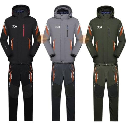 2021 Spring New Mens Daiwa Winter Fishing Jacket Waterproof Breathable Fishing Clothing Outdoor Hiking Hooded Fishing Suit