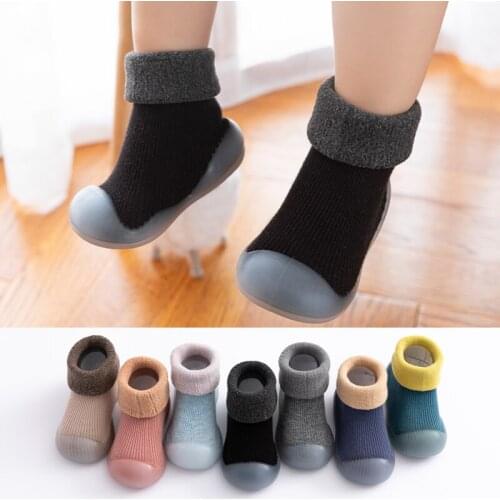 New Children mid-tube nonsilp sock shoes Imitation cashmere baby toddler floor shoes winter plus velvet thickened booties
