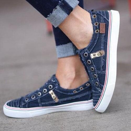 LanLoJer Women's Slip-ons
