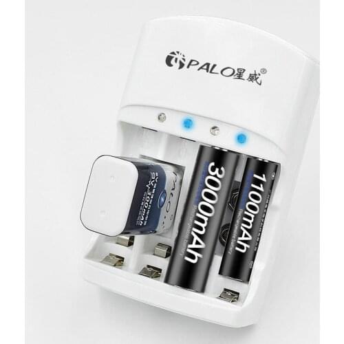 Hot-Selling 4 Slots Battery Charger For 1.2V AA AAA 6F22 9V Li-ion NI-MH NI-CD Rechargeable Batteries High-quality EU/US Plug