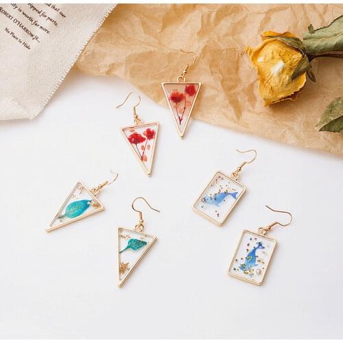 Korean Cute Clear Resin Flower Drop Earrings Gold Color Metal Geometric Whale Transparent Big Statement Dangle Earrings Jewelry