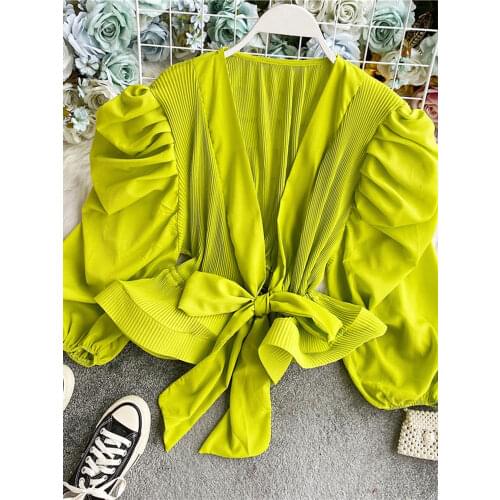 Womens Shirt Tops Spring / Summer 2020 New French V-neck Bow Lace-up Waist Pleated Chiffon Shirt Retro Puff Sleeve Shirt ML871