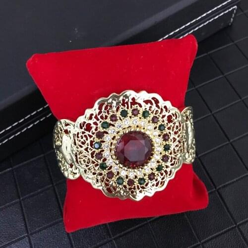Gold Color Metal Morocco Bangles Love Jewelry For Women Wedding Dubai Bridal Gift Vintage Resin Flower Cuff Bracelet