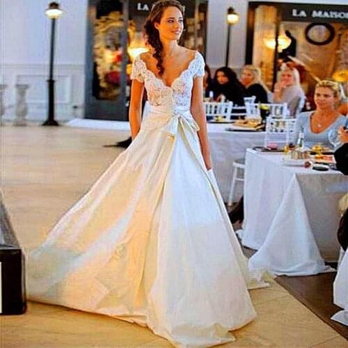 A line Ivory Wedding Dresses Sexy Short Sleeves V Neck Lace Top Taffeta Bridal Gowns With Bow Ribbons Wedding Gowns