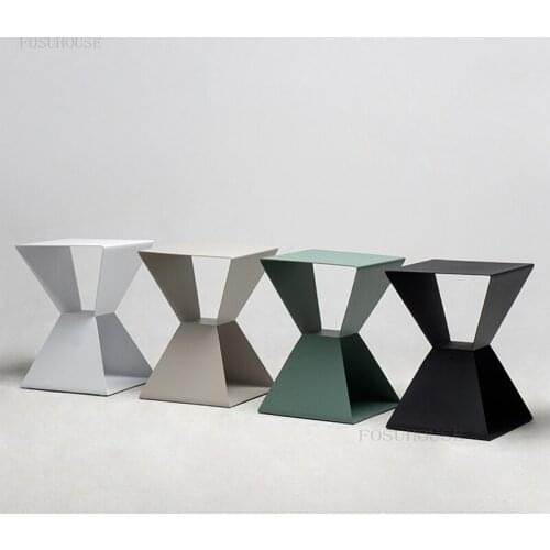 Small Apartment Balcony Leisure Coffee Table Nordic Wrought Iron Office Study Side Table for Front Desk Dormitory Console Tables