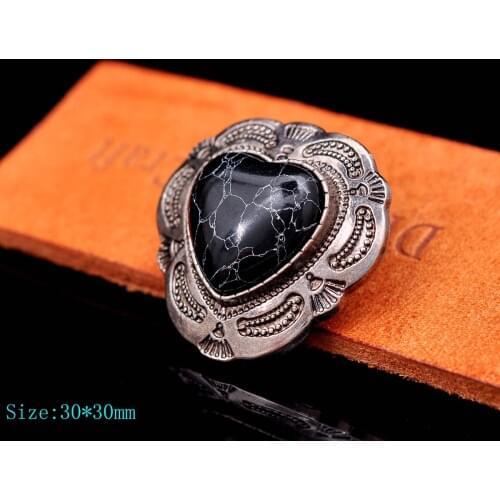 30mm Antique Silver Tribal Flower Engraved Heart Turquoise Leather Concho For Belt Bag Leathercraft Wallet Decor Screwback