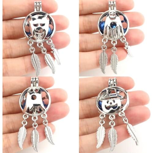 Halloween Theme Cages 4pcs Ghost Devil Vampire Witch Skull Dream Catcher Essential Oil Diffuser Aroma Locket