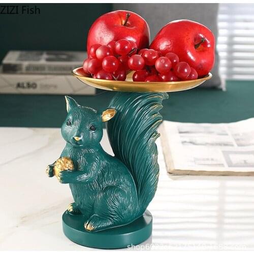 Resin Squirrel Fruit Plate Candy Jewelry Cosmetics Storage Tray Cartoon Animal Statue Figurines Coffee Table Living Room Decor