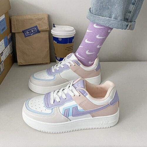 2021 Womens Flat Skateboarding Shoe Bottom Small White Shoes Korean Fashion Sports Sneakers Air Force Series Woman Espadrilles