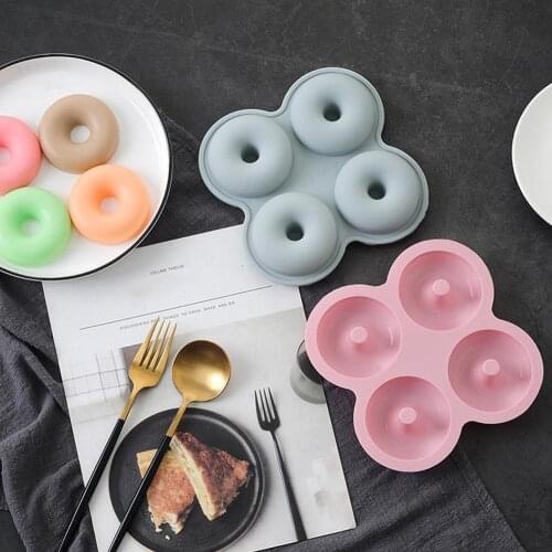 4 Hole Silicone Donut Pans Donut Mold Hollow Cake Bread Silicone Mold Round Baking Tool Kitchenware