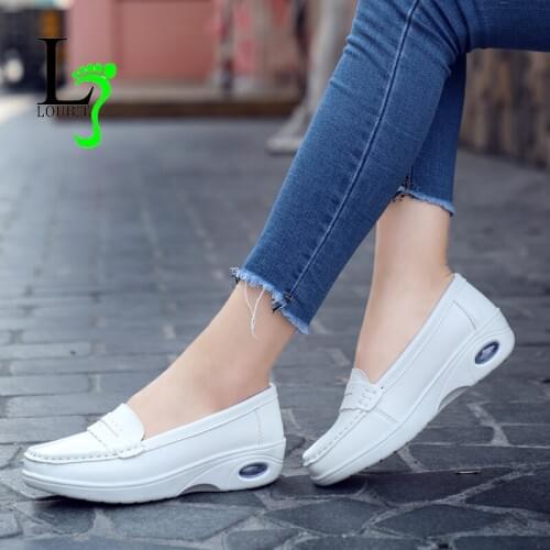 L LOUBIT Women's Moccasins