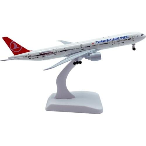 20cm Aircraft Boeing 777 Turkish Airlines Alloy Plane B777 with Wheel Model Toys Children Kids Gift for Collection Decorations