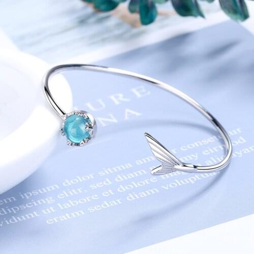 Womens Fashion New Fresh Mermaid Tail Cuff Bracelets Simple Style Sea Blue Crystal Instagram Hot Female Bracelet Accessories