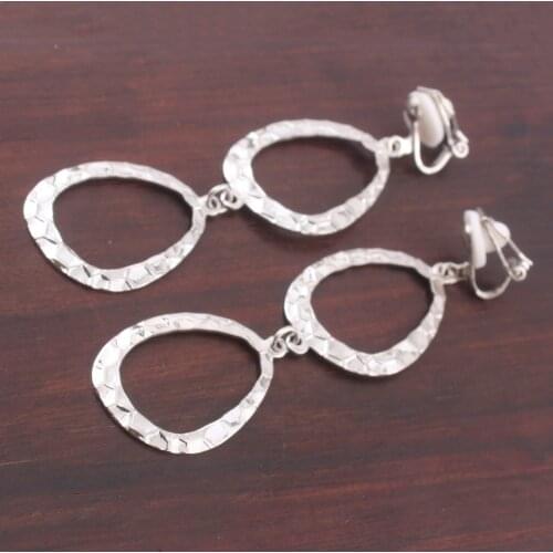 GRACE JUN 2 Colors Water Drop Shape Clip on Earrings Fashion Simple Bohe Earrings Statement Cuff Earrings Cute Jewelry Accessory