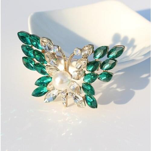 TODOX Brooch Fashion beauty Women gold Zinc Alloy crystal exquisite flower butterfly insect pins hot sale party Gift man