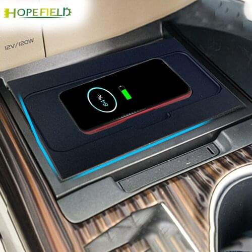 Car wireless charger For Toyota Camry 2018 2019 charing board tray box fast charge panel for iphone 11 se qi induction charger