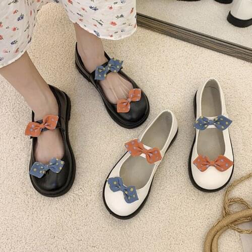 Spring Autumn Lolita Shoes Dot Bow Mary Janes Shoes Round Toe Women Leather Casual Shoes Shoes White Black Girls Platform 9294G