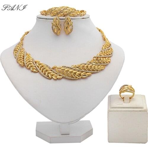 Fani nigerian wedding woman accessories jewelry set fashion african bridal jewelry set dubai gold color jewelry set Wholesale