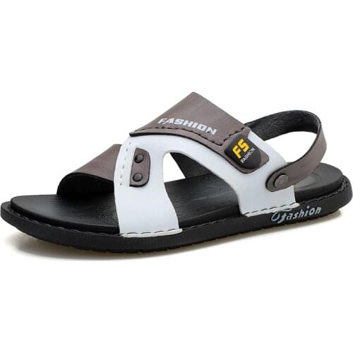 Summer Leather Sandals Men Designer Walking Slippers Outdoor Luxury Brand Casual Slides Slip-on Mens Beach Shoes Plus Size 39-46