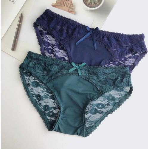 Womens Ice Silk Panties Low Waist Sexy Underpants Womens Hollow Out Lace Briefs Seamless Transparent Panties Girls Briefs