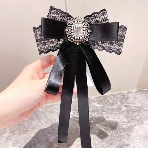 Lace Bow Tie Brooch Long Ribbon Korean Small Fragrant Feng Rhinestone Pearl Collar-Flower College Style Shirt Pin Womens Jewelry