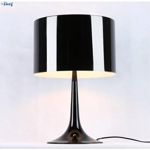 Italian Design Gentleman Table Lamps Bedroom Study Living Room Lighting Post Modern Luxurious Desk Lights Decorative Fixtures