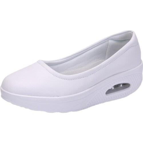 SUSHAN Leather Pumps