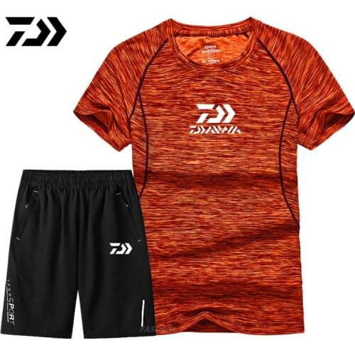 Daiwa Fishing Clothing Set Outdoors Quick Drying Stripe Short Sleeve Fishing Shirt and Shorts Men Breathable Fishing Suit