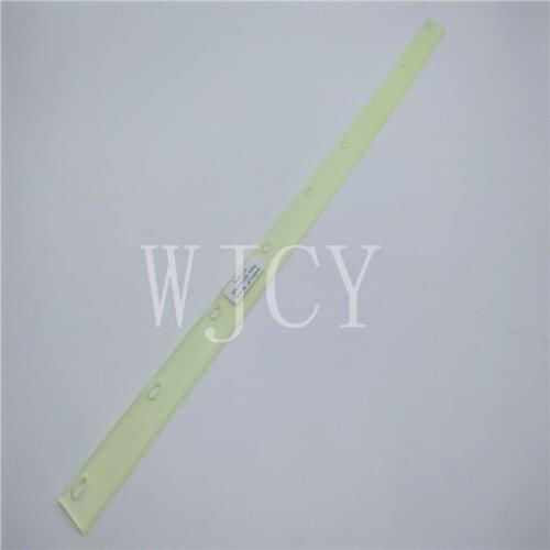 8 pcs Wash up blades Size: L :572 mm, W:25mm 9 holes for RYOBI 520/522/525 Wash up blades