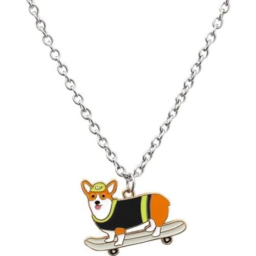 Custom Brooch Lapel Pin Badge Hanging Chain nacklace lapel pin for girls mother gift girfriend can be customized with your logo