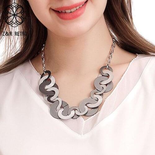 Trend Neck Chokers Necklace for Women 2021 Fahsion Jewelry Chains Suspension Pendants Geometric Kpop Unusual Things Accessories