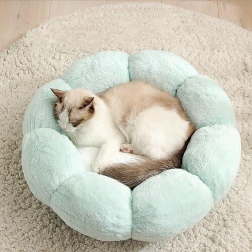 Flower Shaped Cat Bed Indoor Cozy Pet Beds Soft Plush Dog Basket Sunbed Warm Self-Warming House Sleeping Bag Cushion Mat