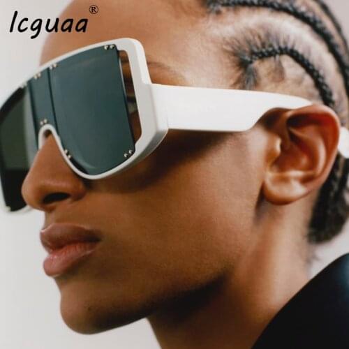 Square Sunglasses Women Oversized Female Eyewear 2021 Men Shades Glasses Luxury Brand Metal Rivet Trend Unique Lunette De Soleil