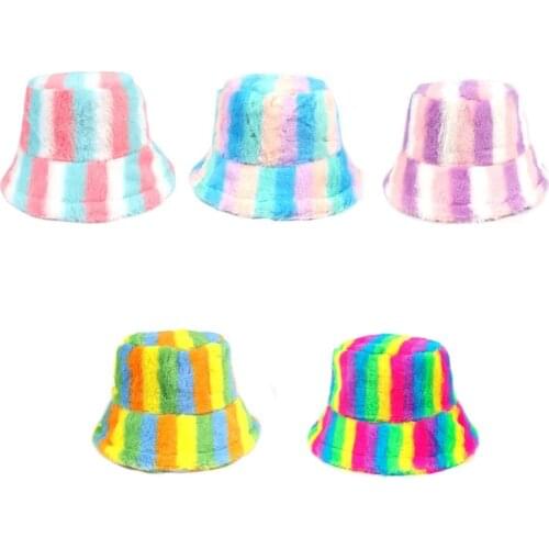 Bucket Hat in Fur Made Unisex Wind Protection Hat Outdoor Winter Hats for Women Men Teens Warm Keeper in Winter