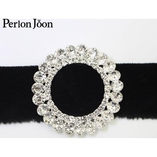 2pcs 5cm(inner 3.2cm) round crystal rhinestons high quality buckle wedding dress ribbon silver crystal shoes buckel KT029