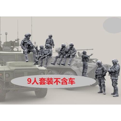 9 resin soldiers 1:35