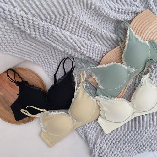 Simple Fashion Lace No Steel Ring Upper Thin Lower Thickness Lingerie Set Upper Collection Breast Adjustment Type Gather Bra Set