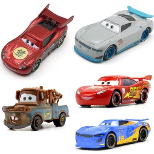 Disney Pixar Cars 3 2 Metal Diecast Car Toy Lightning McQueen Jackson Storm Combine Harvester Bulldozer Kids Toy Car Gift