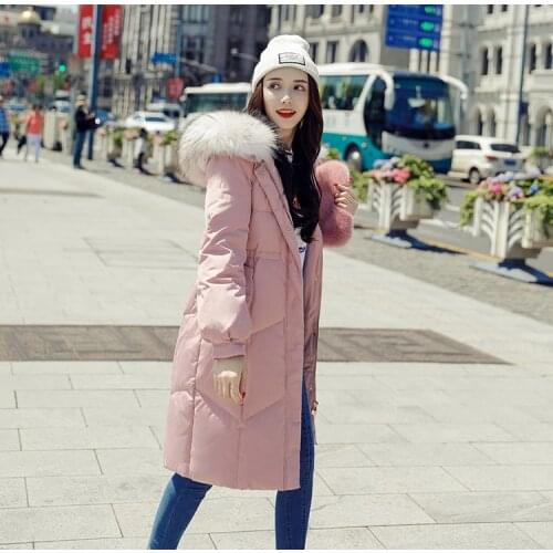 New Winter Warm Women White Duck Down Jacket Oversize Long Pink Black Down Coat Large Real Raccoon Fur Hooded Collar Parka 2018