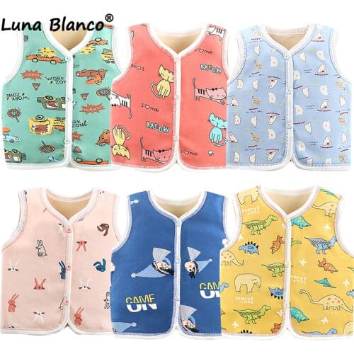 Luna Blanco Hiking Clothing