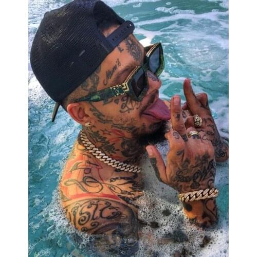 New personality sunglasses male millionaire European street photo Instagram web celebrity square sunglasses